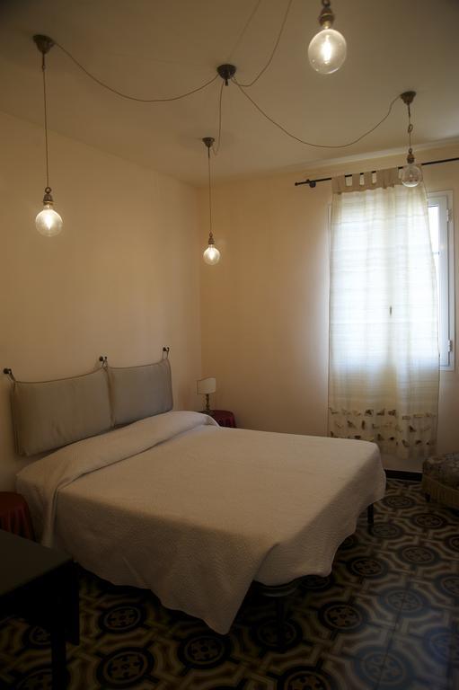 Erasmo Rooms & Breakfast Финале Лигуре Екстериор снимка