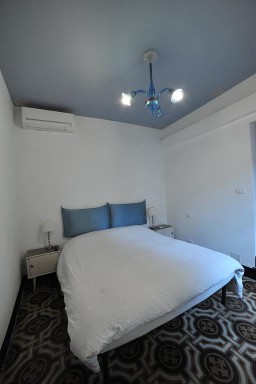 Erasmo Rooms & Breakfast Финале Лигуре Екстериор снимка